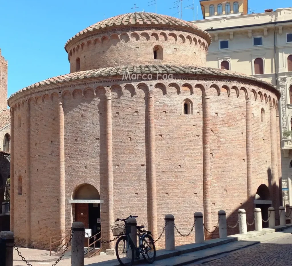 La rotonda di San Lorenzo, la chiesa quasi millenaria, è un'attrazione da visitare a Mantova