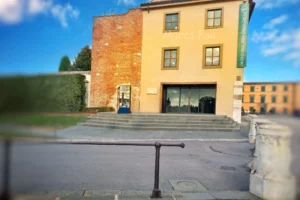 Il museo dell'opera del duomo celebra la fantastica storia dell'imponente cattedrale pisana e del suo celeberrimo campanile inclinato