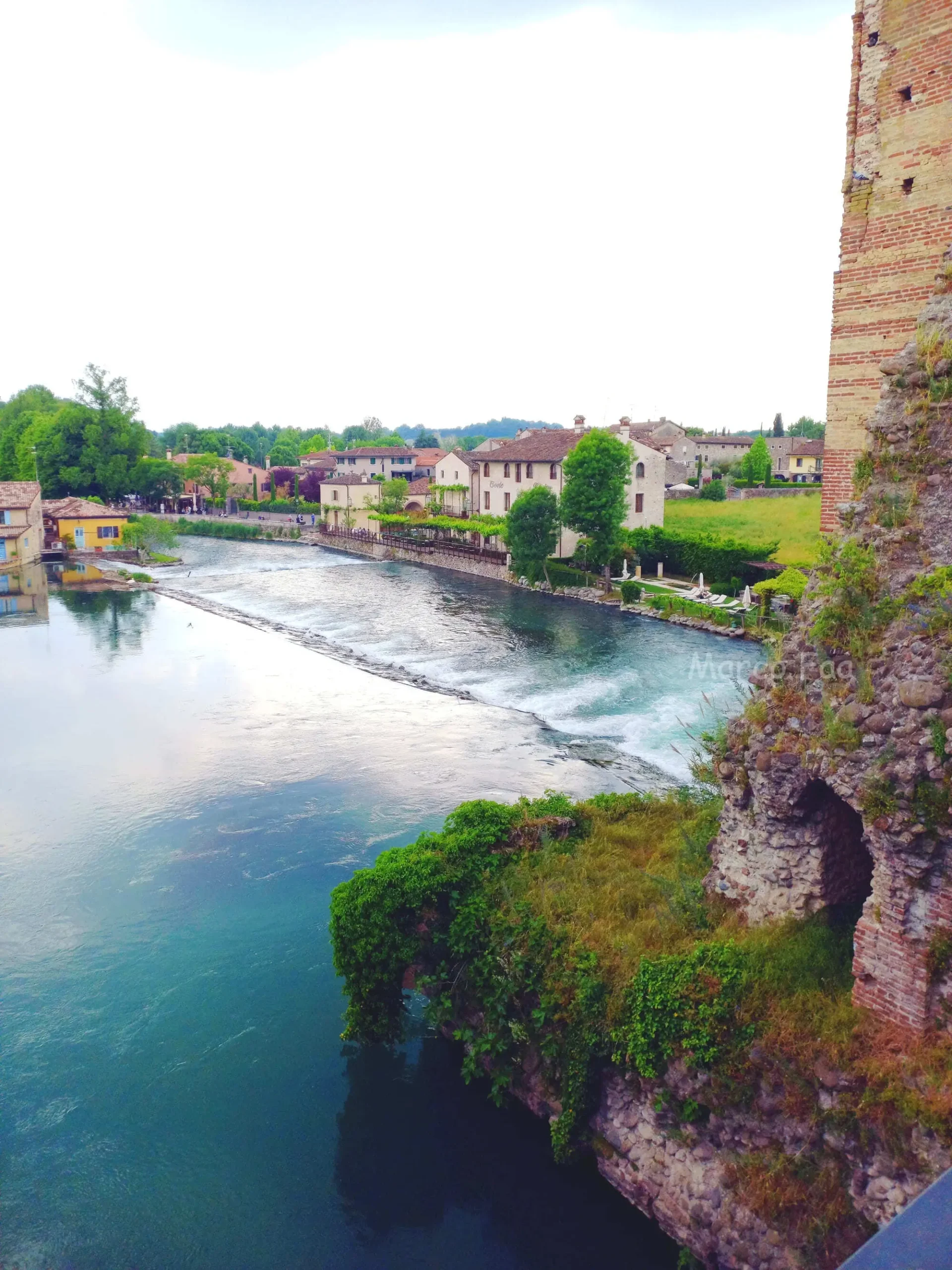Borghetto di Valeggio sul Mincio: il borgo dei mulini con 800 anni tra storia, acqua e ospitalità!